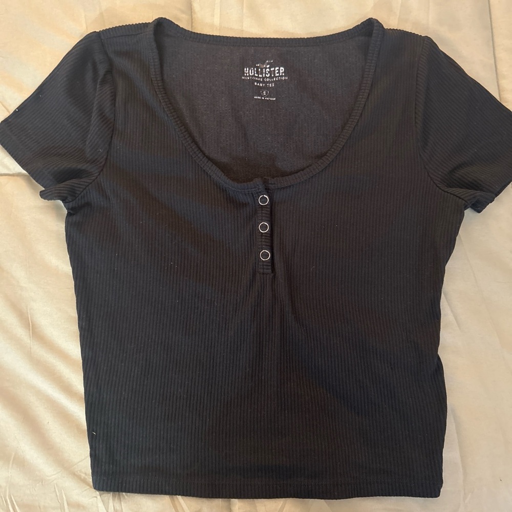 Black Women's Tee